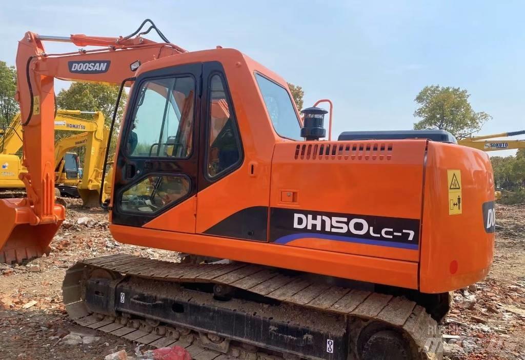 Doosan 150 Crawler excavators