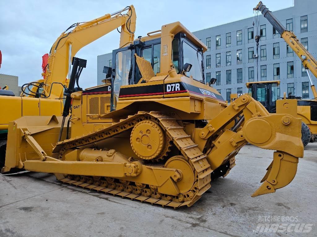 CAT D 7 R Crawler dozers