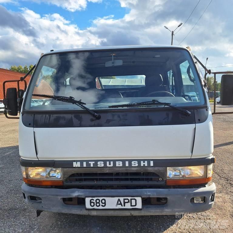 Mitsubishi Canter Crane trucks