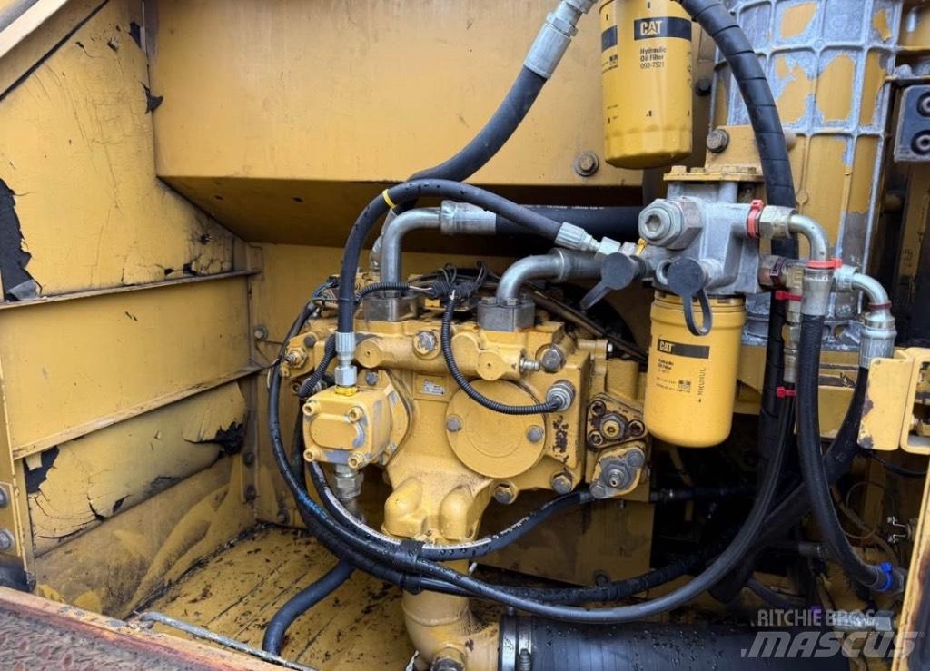 CAT 320 C Crawler excavators