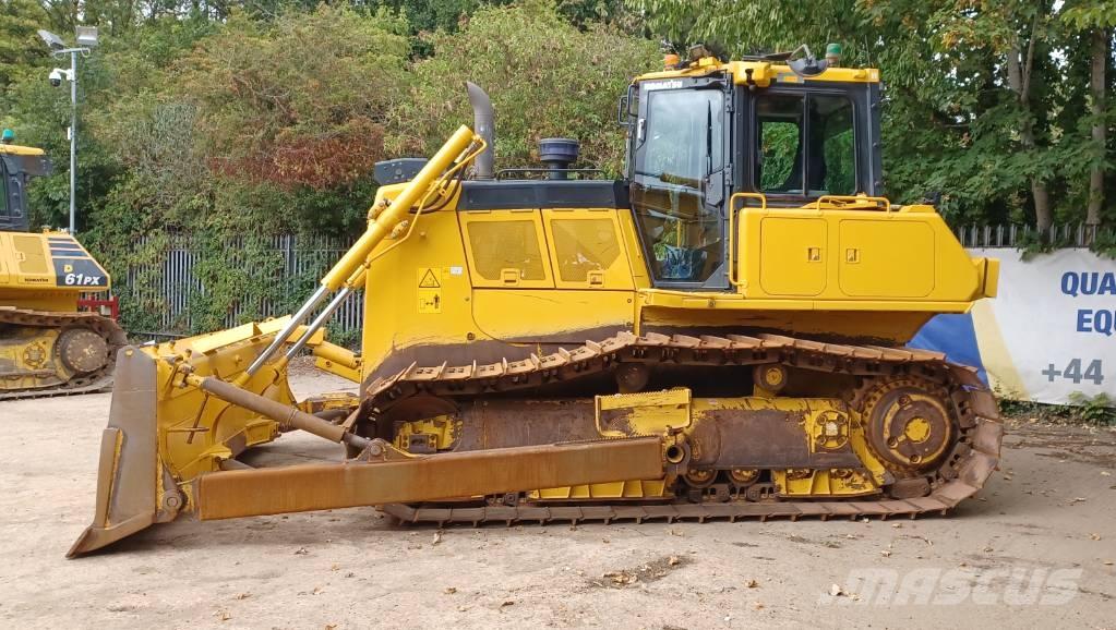 Komatsu D65PX-18E0 Crawler dozers
