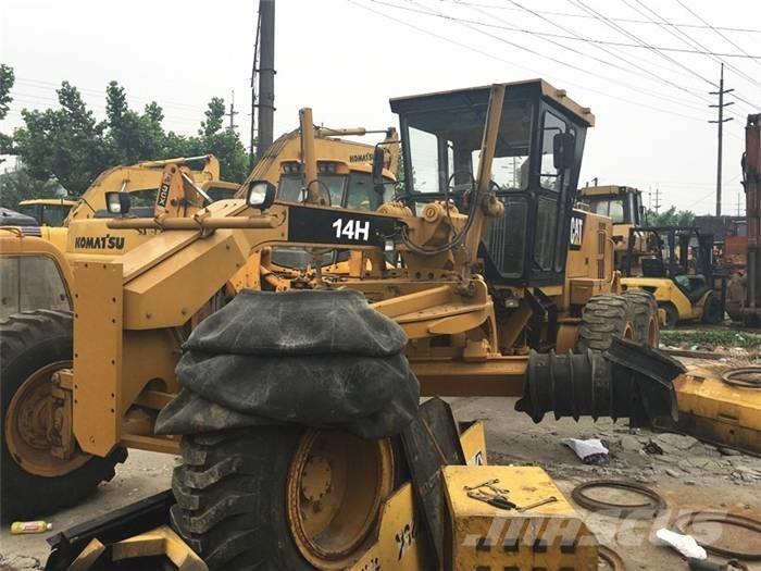 CAT 14 H II Graders
