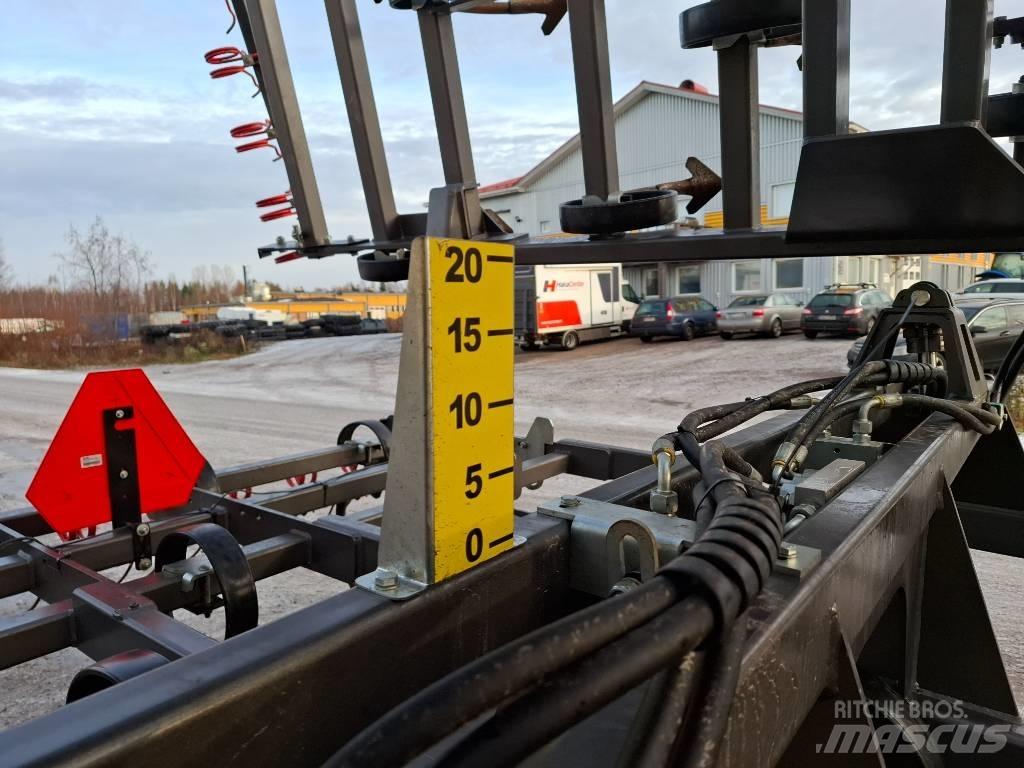Parko Effective 7000 Harrows
