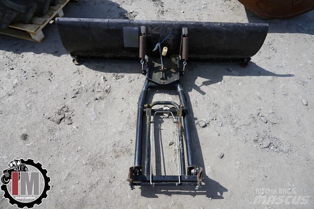  SNÖBLAD / PLOG POLARIS Snow blades and plows