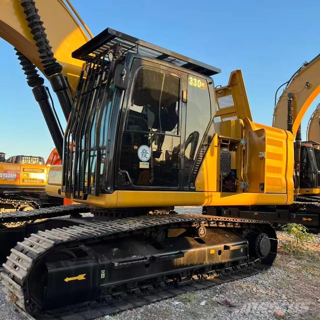 CAT 330 Crawler excavators