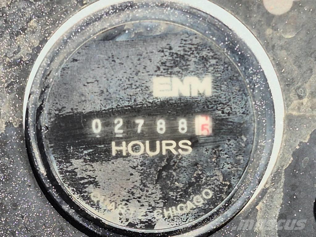 MEC 60J Articulated boom lifts