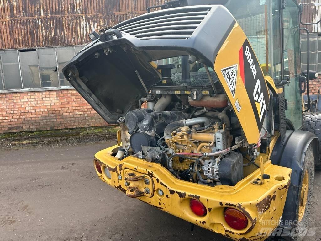 CAT 906 Wheel loaders