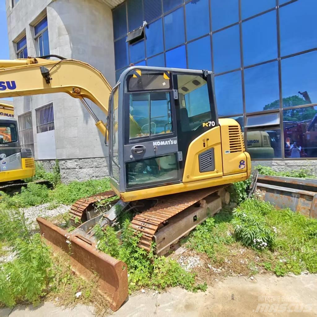 Komatsu PC 70-8 Crawler excavators