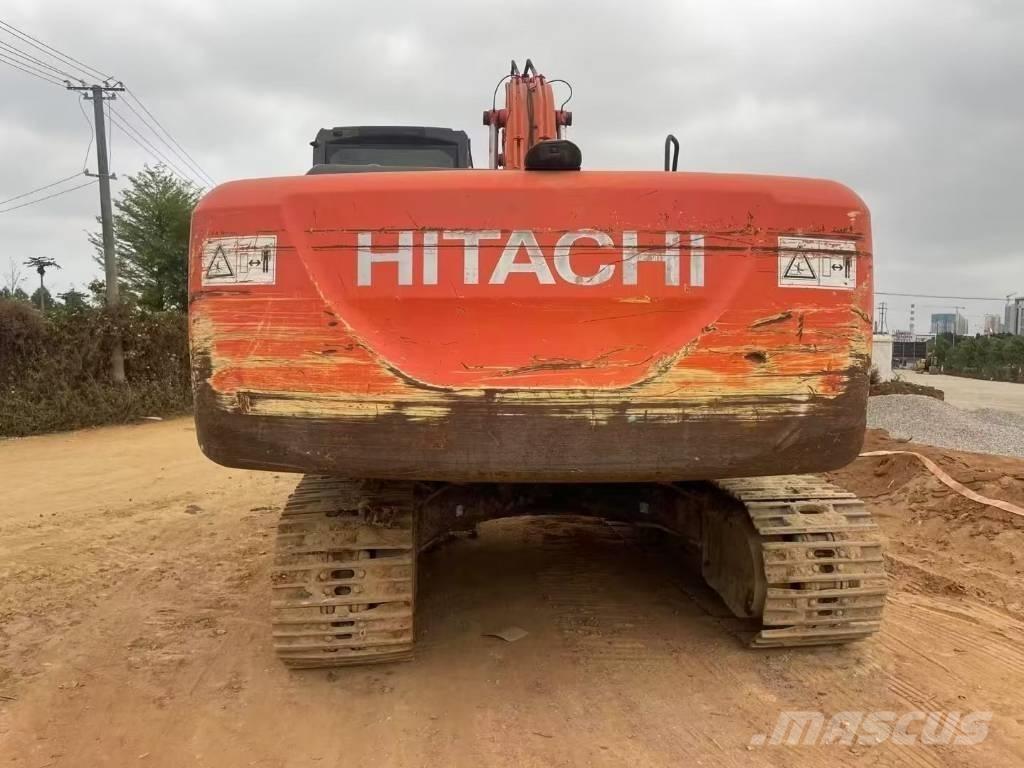 Hitachi ZX 200 Crawler excavators