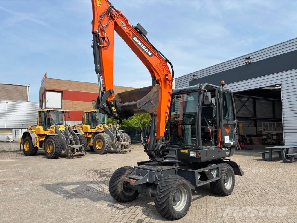 Doosan DX 57 Wheeled excavators