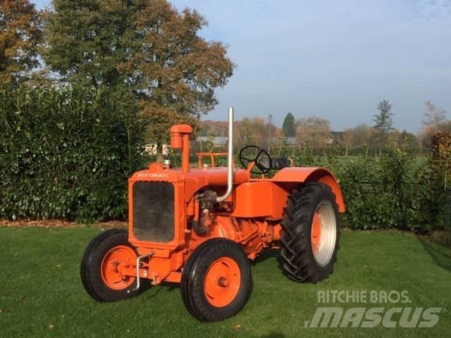 Allis-Chalmers U Tractors