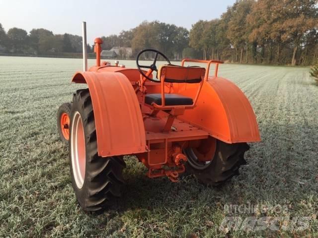 Allis-Chalmers U Tractors
