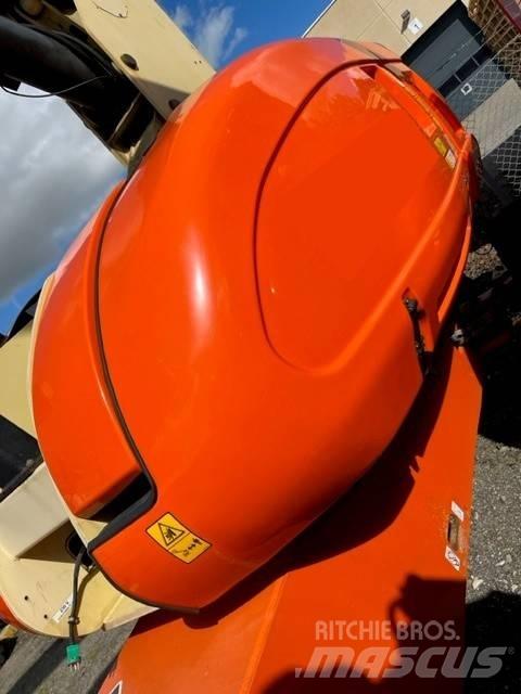 JLG 860 SJ Telescopic boom lifts