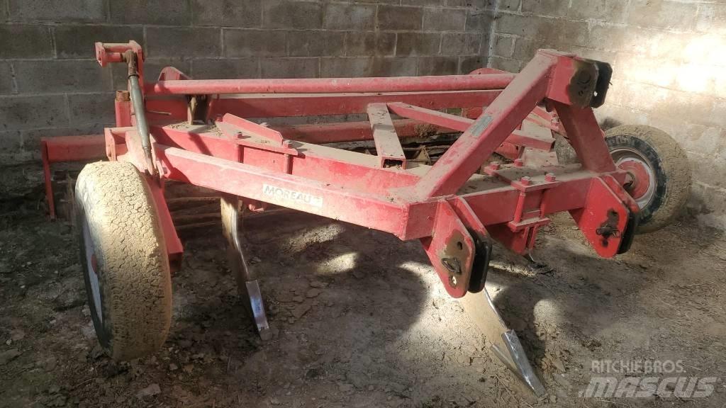 Moreau 3 DENTS Row crop cultivators
