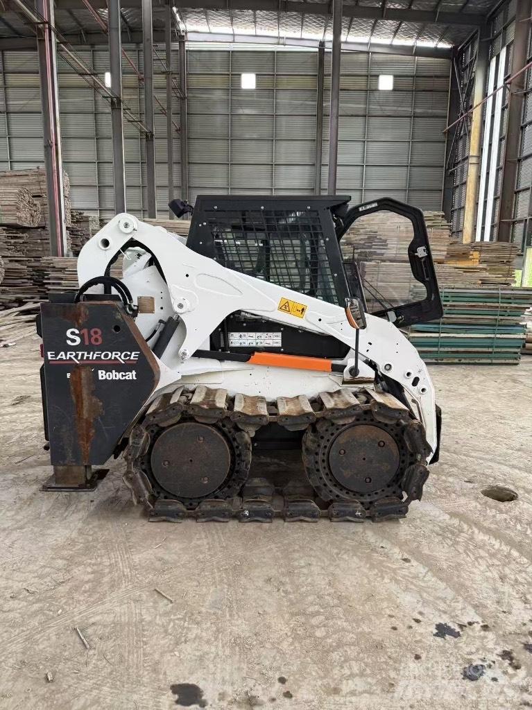 Bobcat S 18 Skid steer loaders