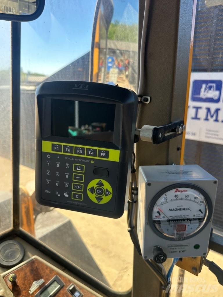 Ljungby L 18 Wheel loaders