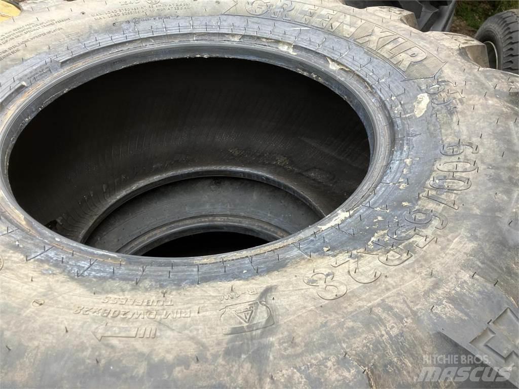 BKT 600/65R28 Tyres, wheels and rims