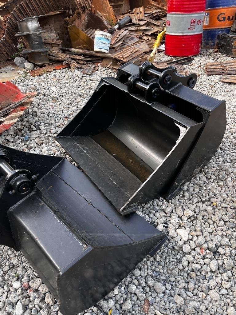 Hitachi ZX 70 Midi excavators  7t - 12t