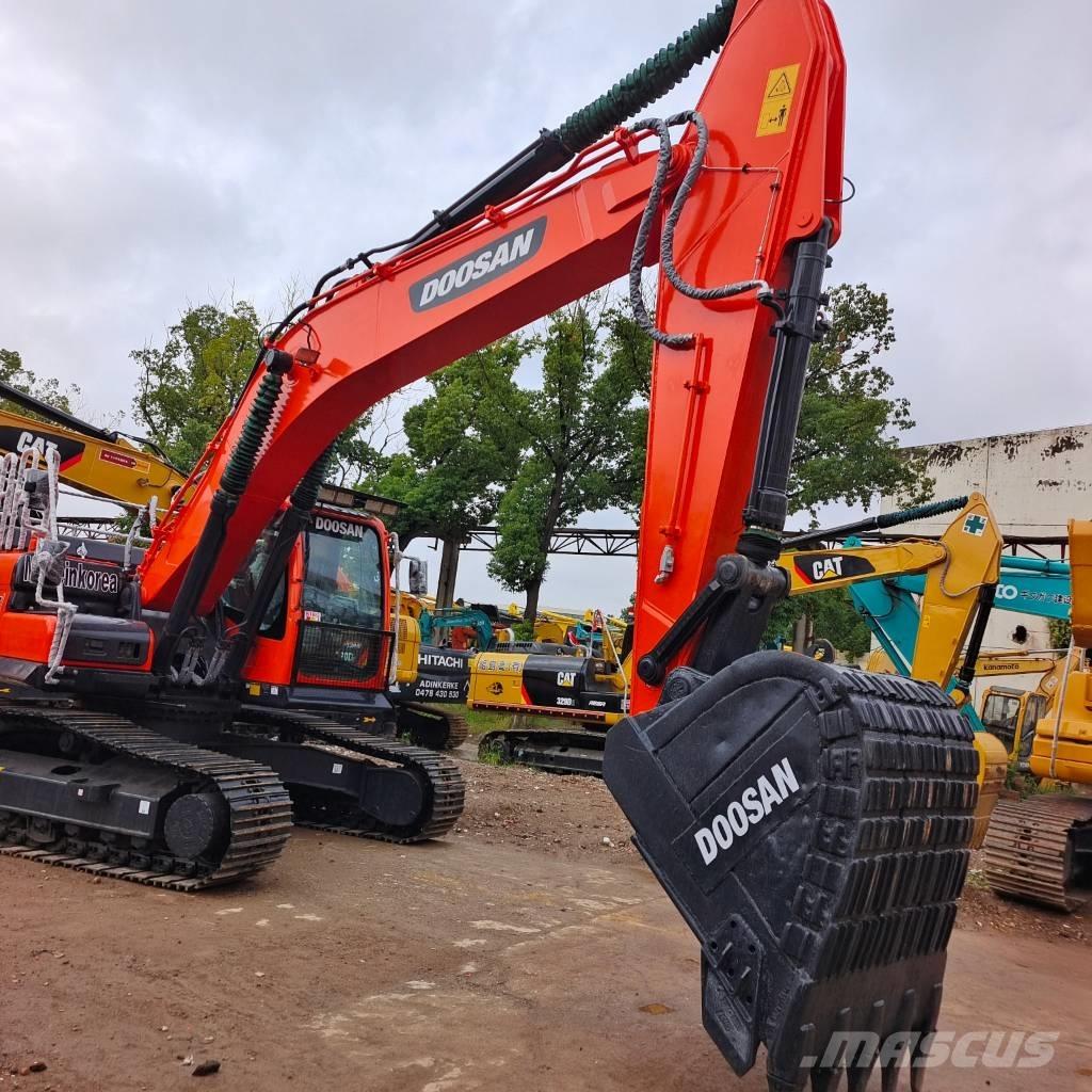Doosan DX 300LC-9C Crawler excavators