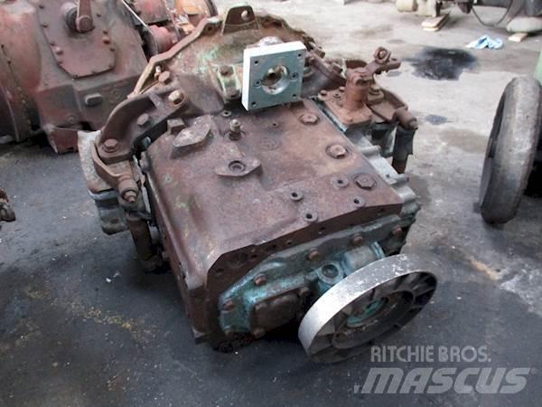 ZF S4-90 Transmission