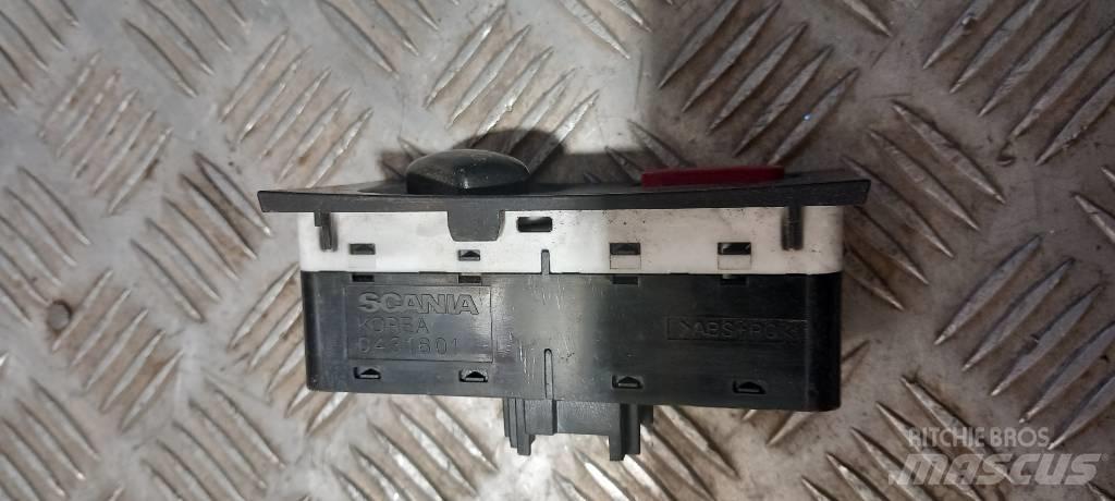 Scania R 440.   1900317 Cabins and interior