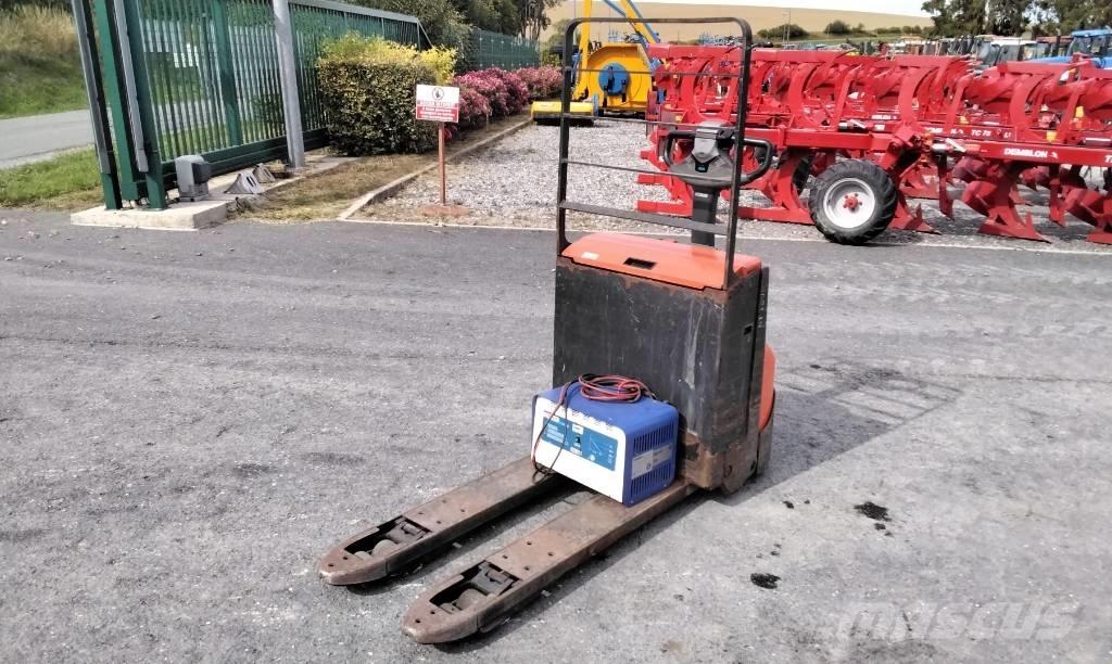 Toyota LWE 180 Low lifter