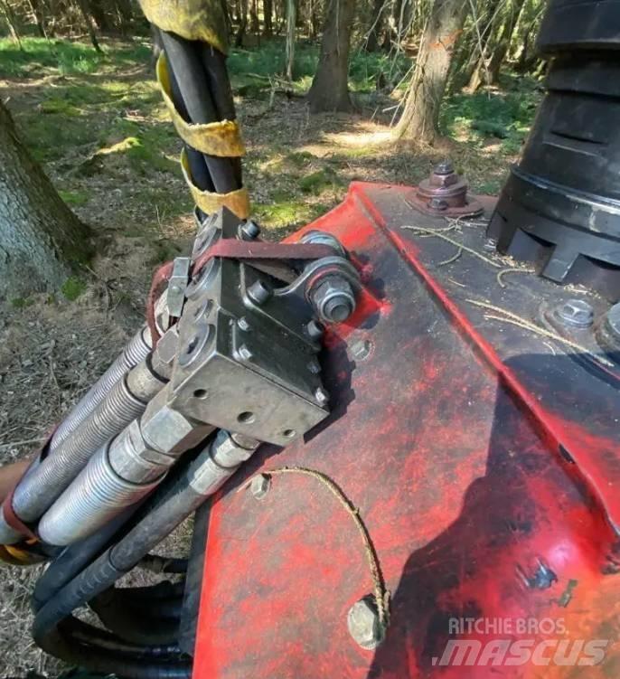 SP 761 LF Harvesters