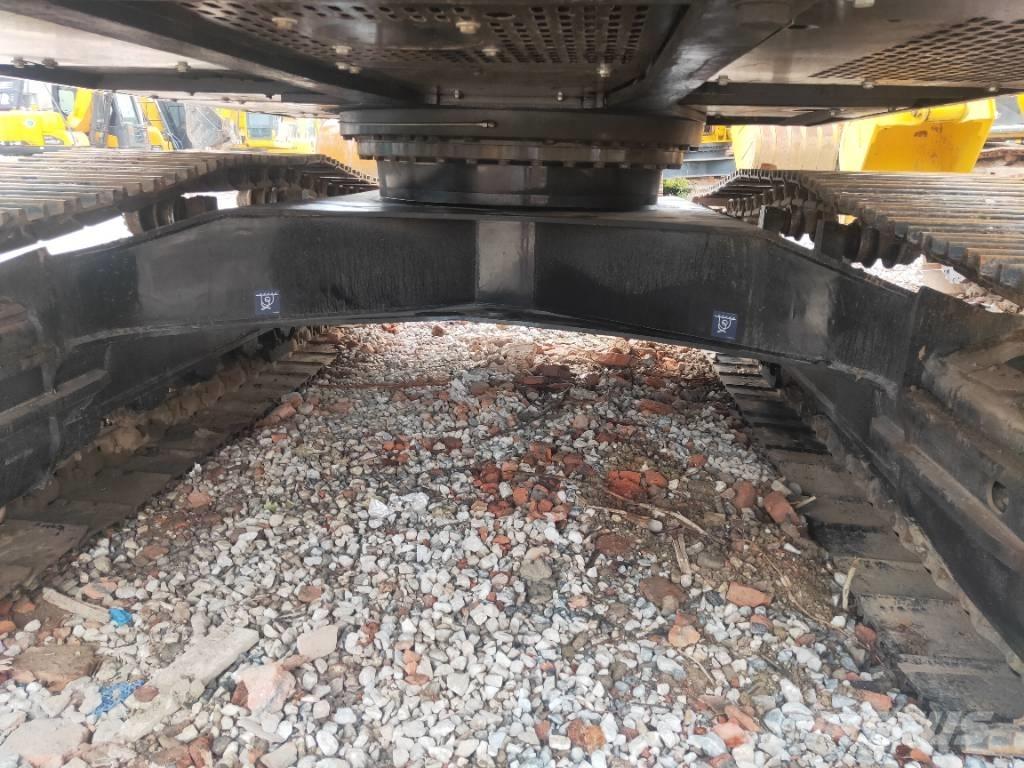 Sany SY215-9 Crawler excavators