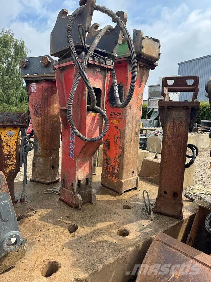 Mecalac 15MWR Hammers / Breakers