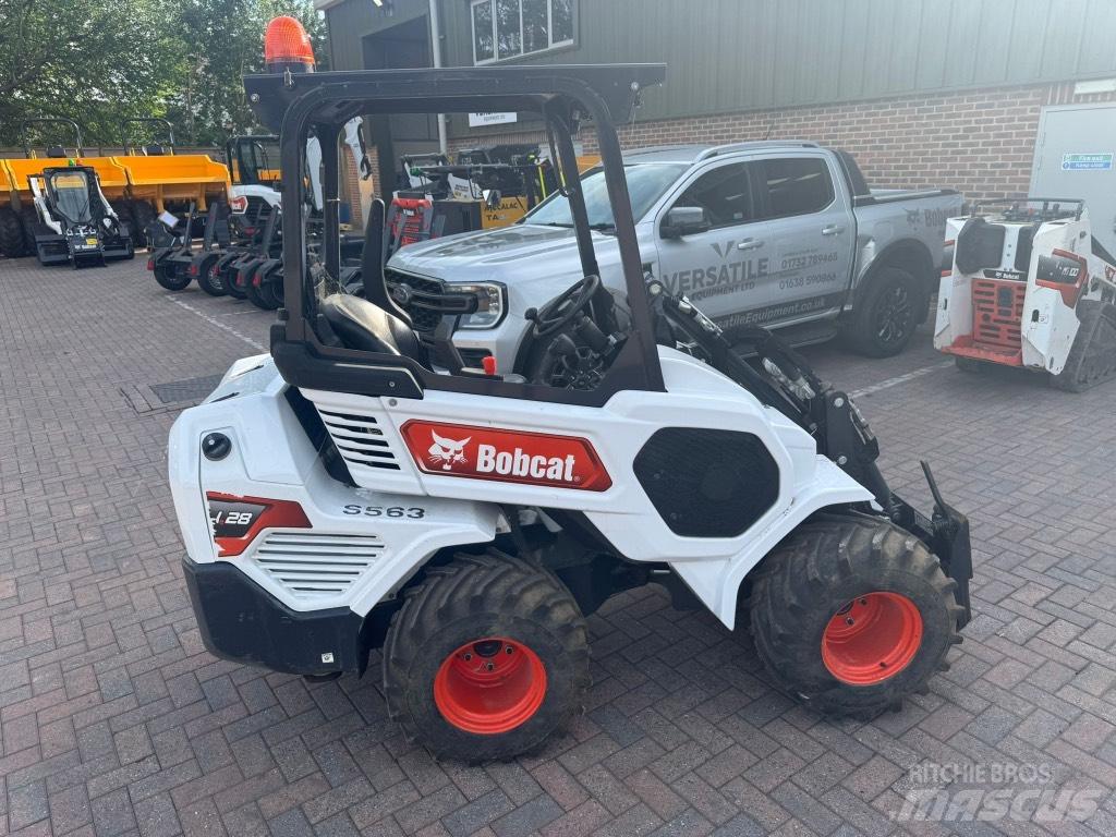Bobcat L 28 Mini loaders