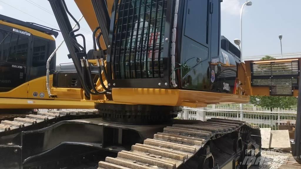 CAT 340D Crawler excavators
