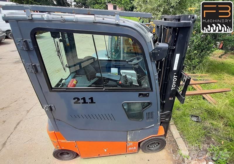 Toyota 8FBMT30 Electric forklift trucks
