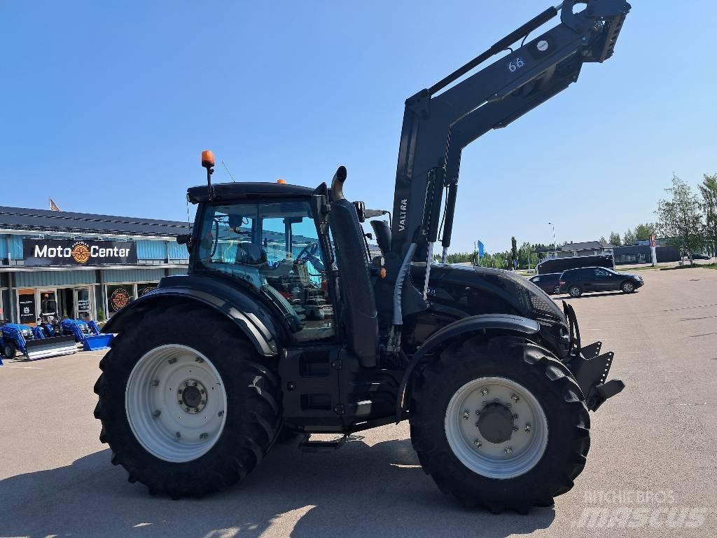 Valtra T174E Versu Tractors