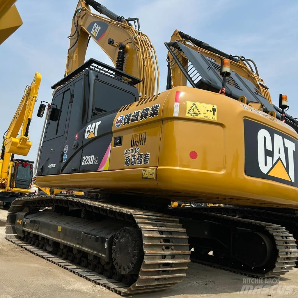 CAT 323D2L Crawler excavators