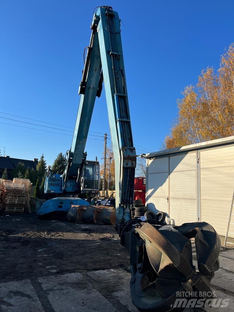 Fuchs MHL 350 Waste / industry handlers