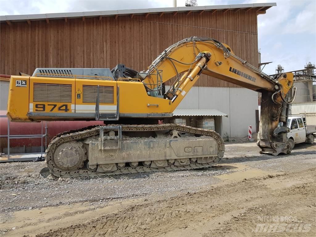 Liebherr R974 Crawler excavators