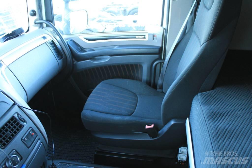 DAF XF 530 FTS Tractor Units