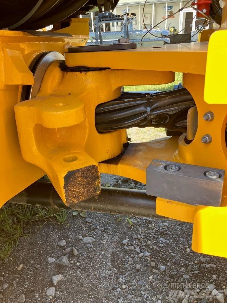 JCB TM 220 Wheel loaders