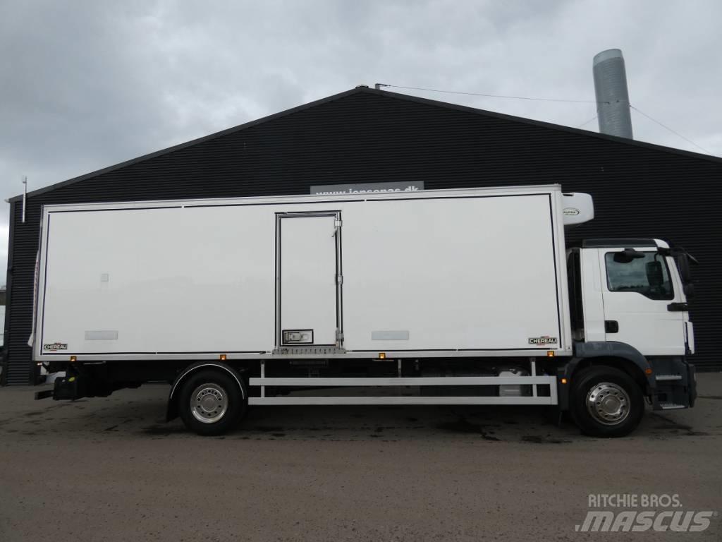 MAN 18.250 Temperature controlled trucks
