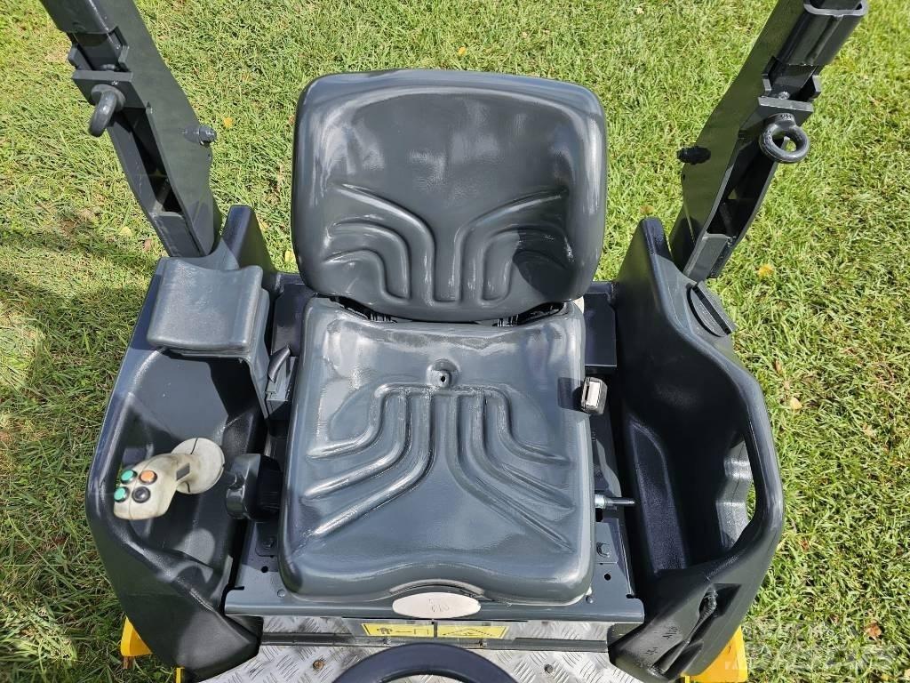 Bomag BW 120 AD Twin drum rollers