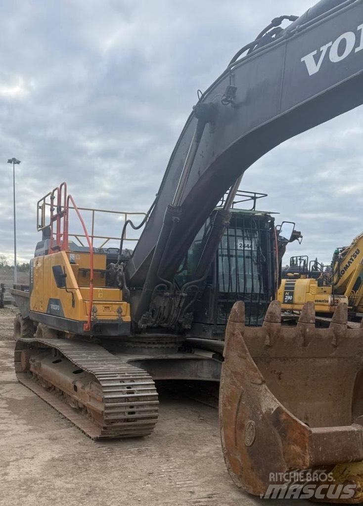 Volvo EC300EL Crawler excavators
