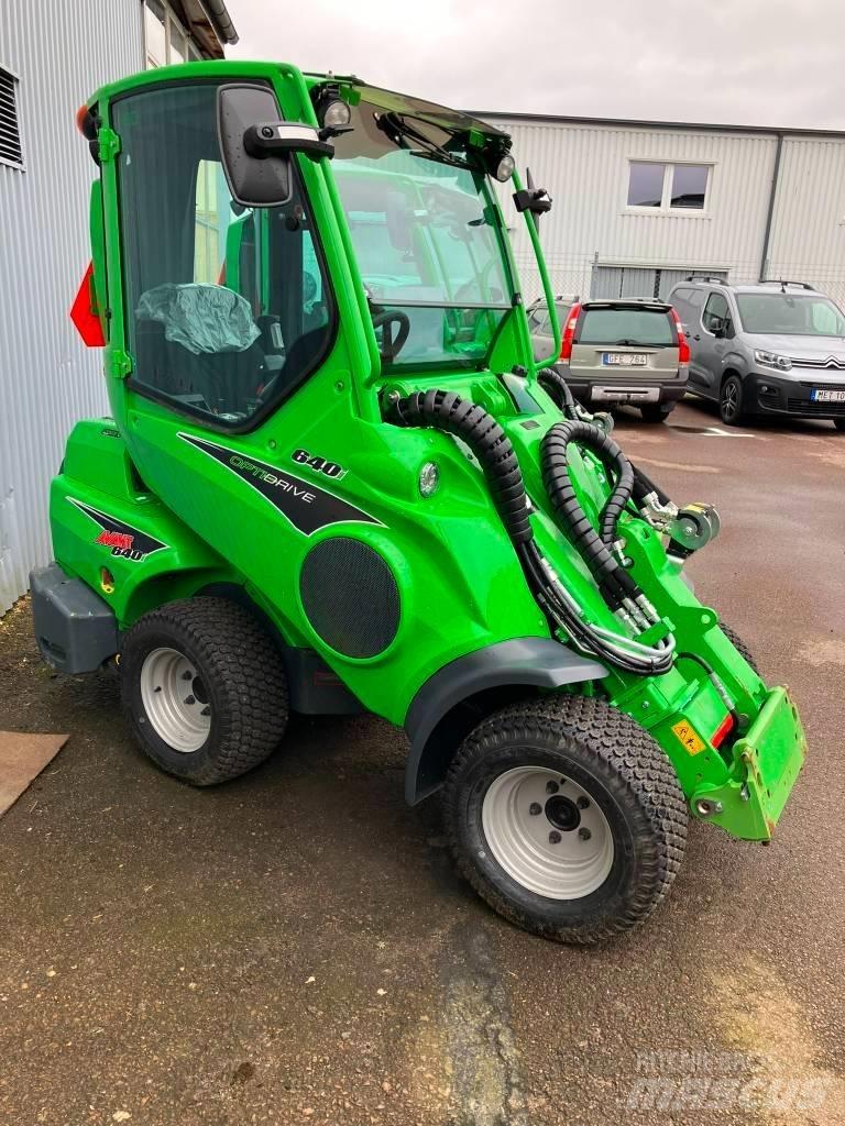 Avant 640i Skid steer loaders