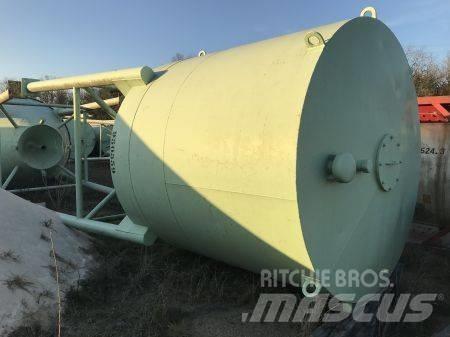  Inconnue Silo 15T Bins and hoppers