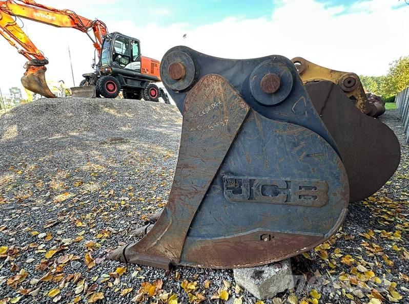 JCB JS 200 Backhoes