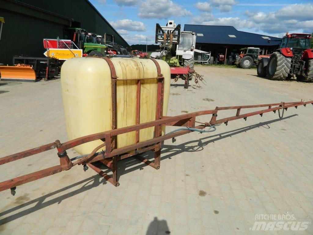 Hardi 10 Mounted sprayers