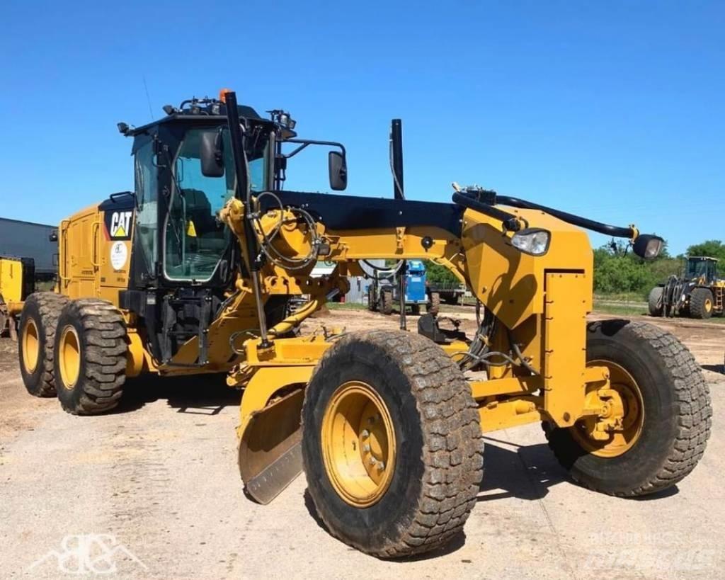 CAT 140 M 2 VHP Graders