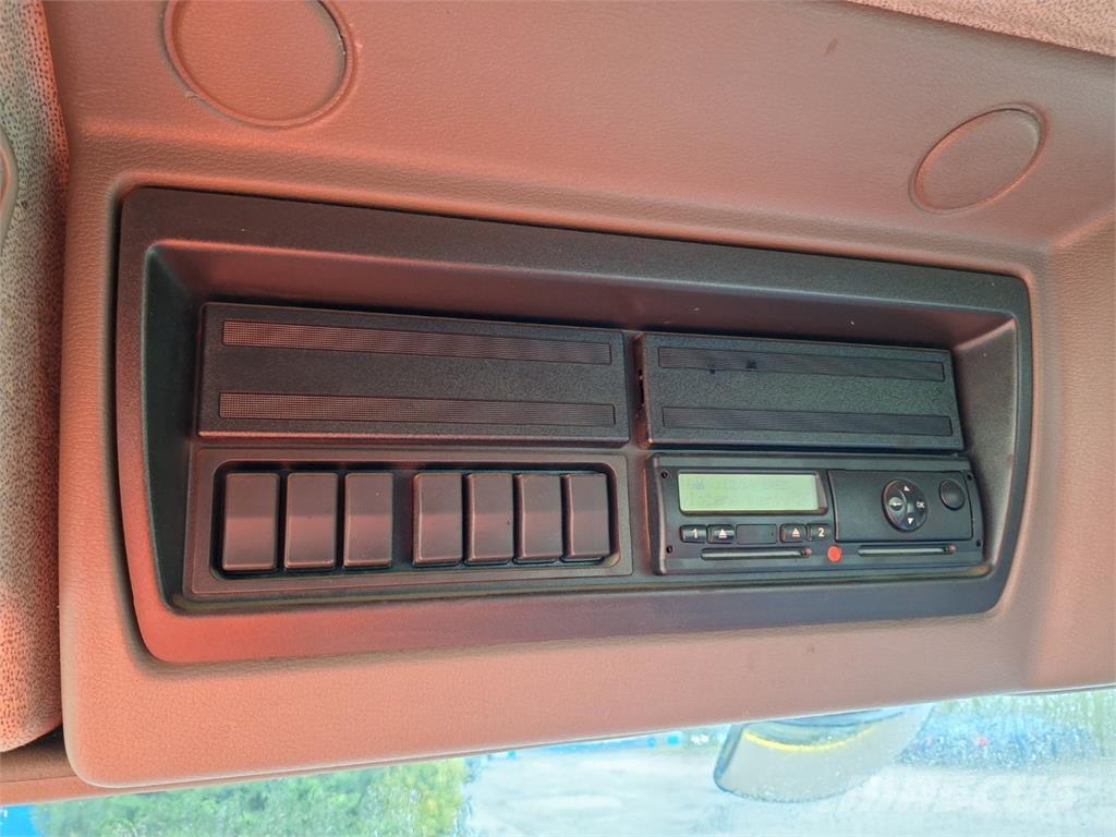 DAF FA LF 45.180 Chassis Cab trucks