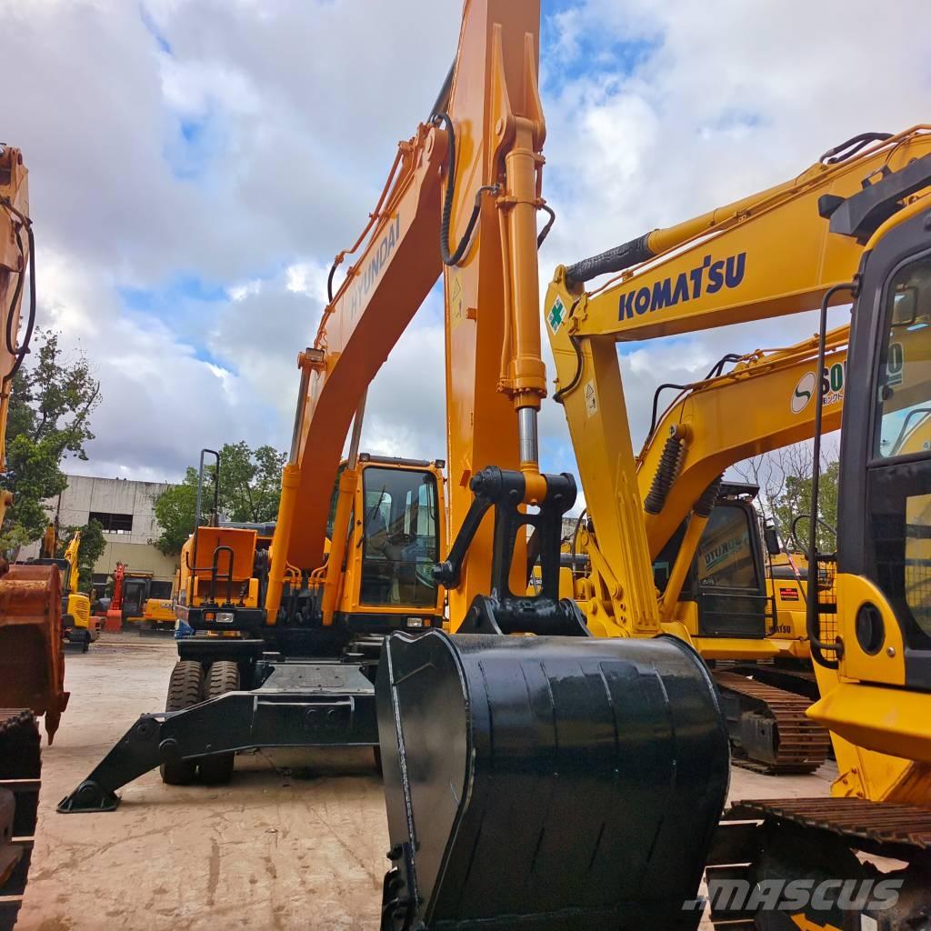 Hyundai HW 210 A Crawler excavators