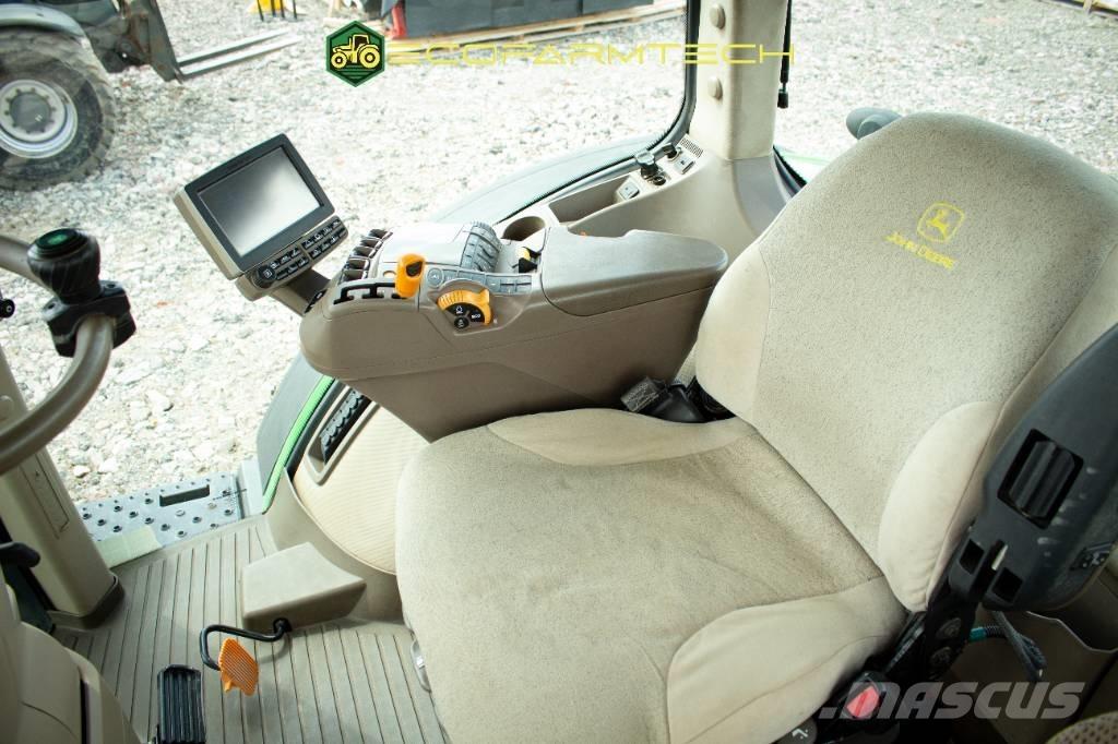 John Deere 8370 R Tractors