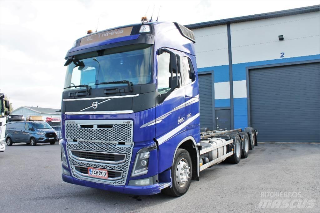 Volvo FH16 600  8x4*4 Chassis Cab trucks